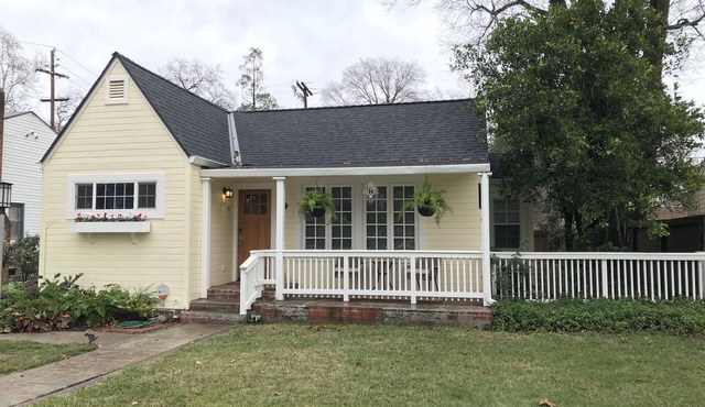 Walking Distance To Downtown Davis