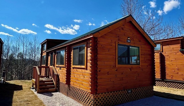 Walking Distance to Lakes James with Resort Amenities