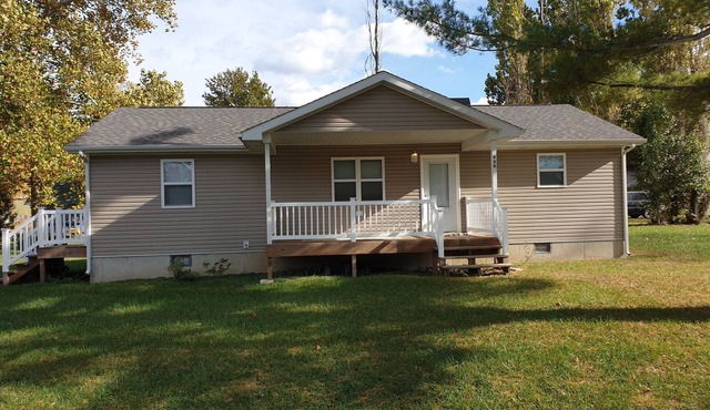 Walking Distance to Mainstreet USA and Disney Museum