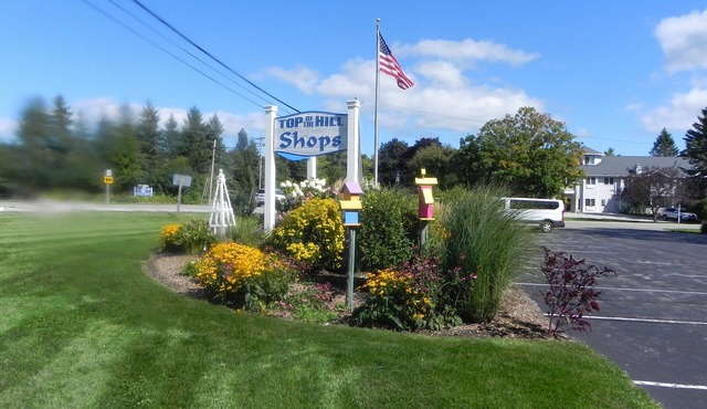 Walking distance to downtown Fish Creek, DC Auditorium and Peninsula State Park.