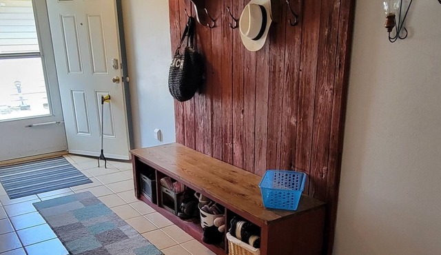 Walking distance to beach and park with privacy Fenced yard