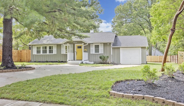 ☀️Walking Trail☀️XL Fenced Backyard ☀️Cul-de-sac☀️800ft² ☀️💤 Street☀️