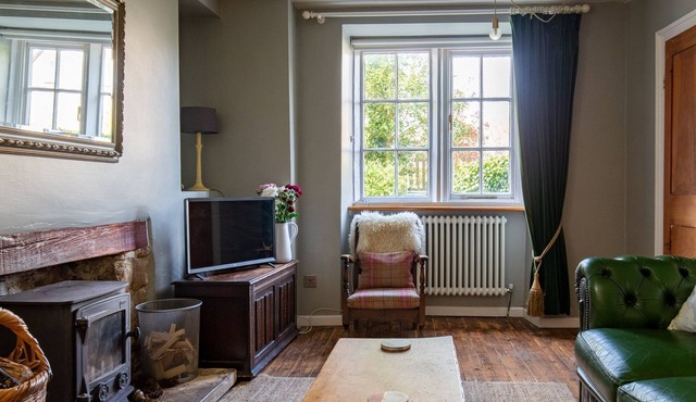 Walkley Wood Cottage - sleeps 4 guests in 2 bedrooms