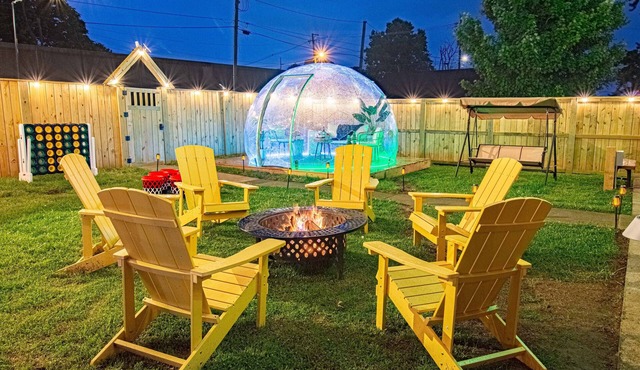 WalknDine 6000SF Sleeps24 LawnOasis Firepit Dome HotTub Pets Lux Amenities Views