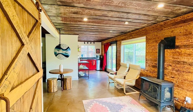 Walkout Basement nfrom a Superhost!