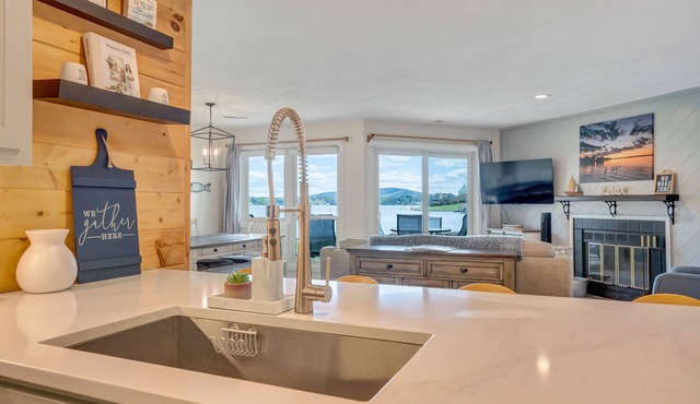 Walkout waterfront condo located in Bernard's Landing at Smith Mountain Lake!