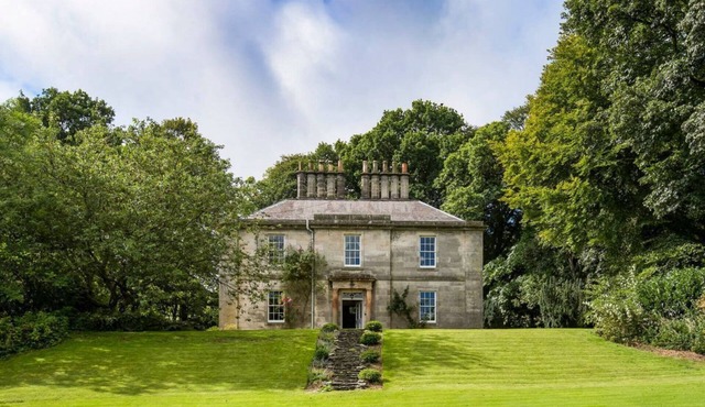 Wallace House - Nine Bedroom Villa, Sleeps 18