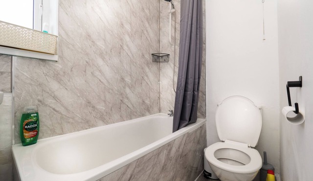 Wallasey & Liverpool Apartmentn