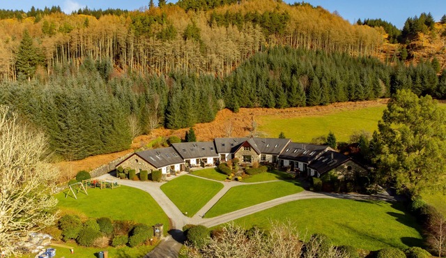 Walled Garden Mews 10 - a mews cottage that sleeps up to 6 guests