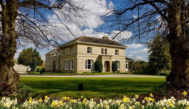 Walltree House - a country house that sleeps 10 guests in 4 bedrooms