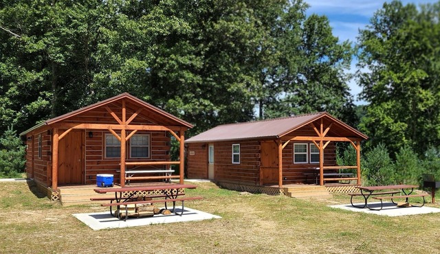 Walnut Camping Cabin
