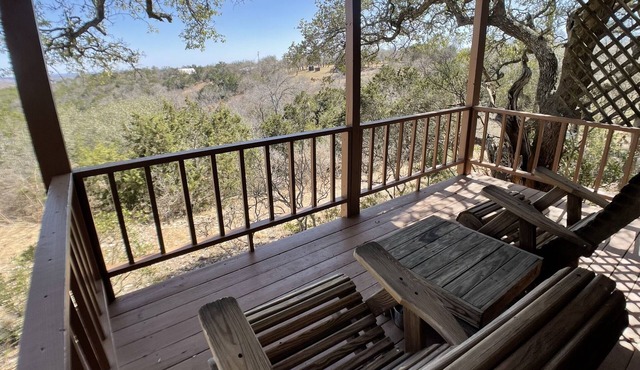 Walnut Canyon Cabins
