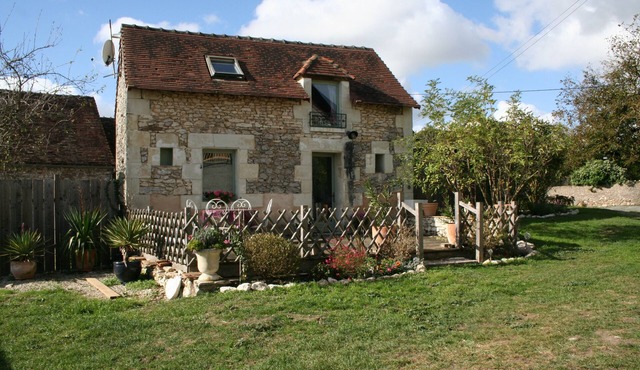 Walnut Lodge, 1 bedroom traditional Gite in rural location