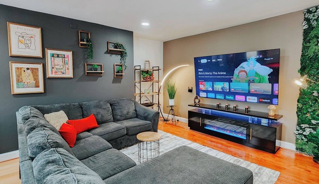 Walnut Mega Kingdom/King Bed/85" TV/Arcades