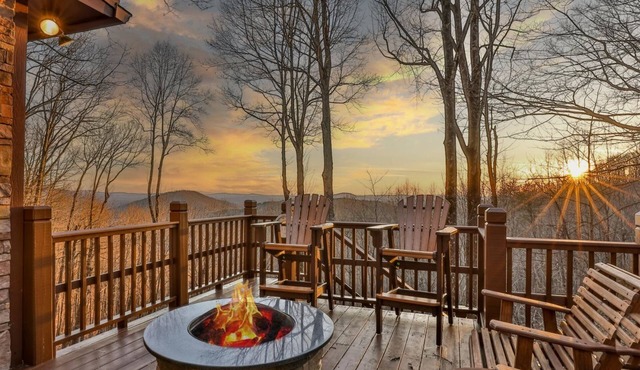 Walnut Mountain Lodge