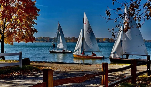 Wamplers year-round family lakefront private sandy beach beautiful sunsets