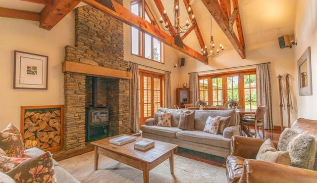 Wanaka Homestead Lodge & Cottages