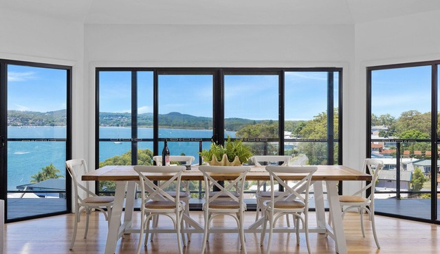 Wanda Point House - pure tranquillity and walk to beach