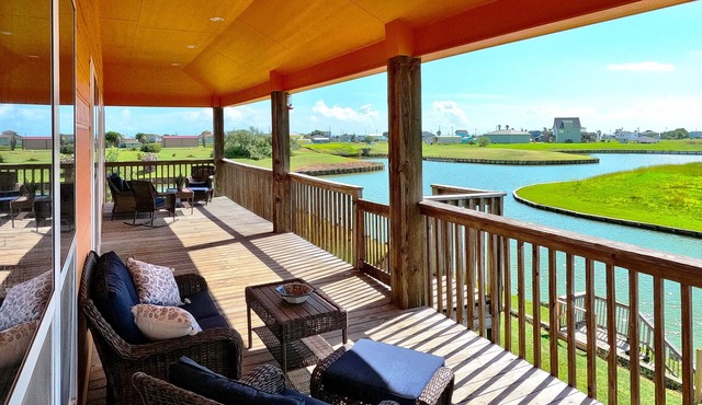 Want to Get Away? Come "Seas the Bay!"