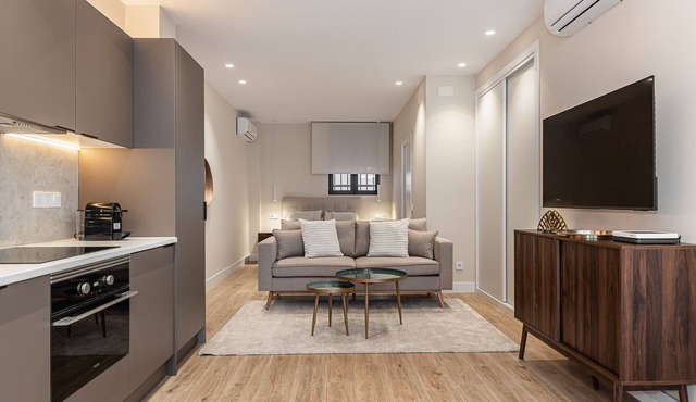 Waou Essence I Bernabeu - Short Term Rental