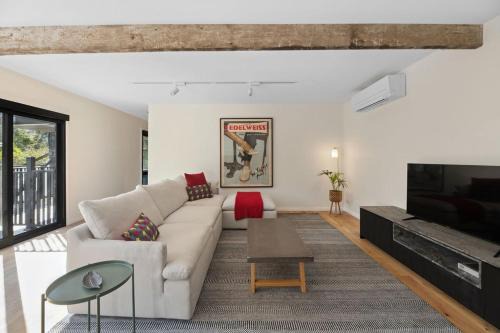 Warburton Stays Station Hideaway