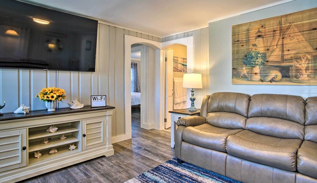 Wareham Cottage w/Deck, Walk to Swift's Beach