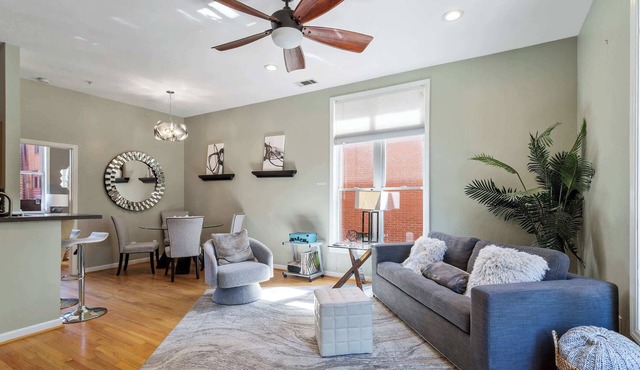 Warehouse District Modern Condo w/Private Garage