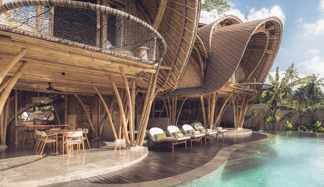 Warm 2-Bedroom Villa in Ubud with Private Pool & Rice Field Views