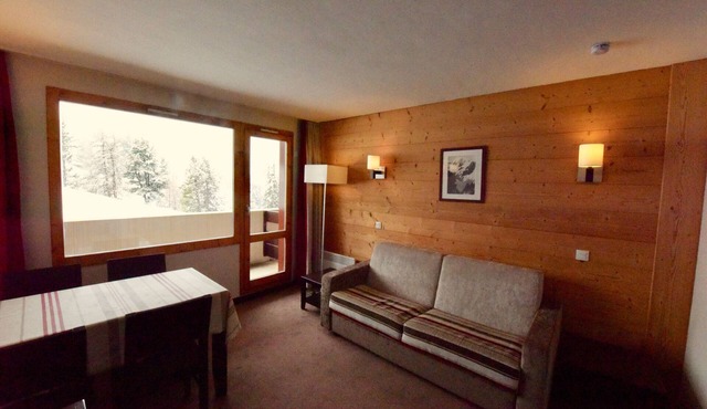 Warm 2 rooms, 4 people in Belle-Plagne (Alt: 2050m)