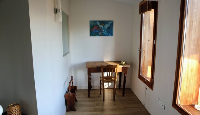 Warm and atypical group gîte in the heart of nature