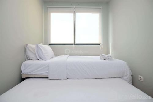Warm and Comfort Stay 2BR Pakubuwono Terrace Apartment By Travelio