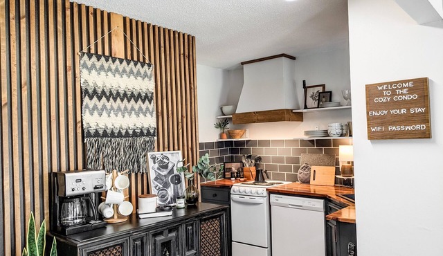Warm and Cozy Condo with Peaceful Golf Course Views