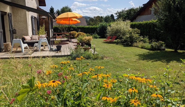 Warm, atypical and quiet house 4 km from Lake Charavines / Paladru