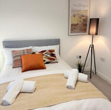 Warm & Comfy Double Room Very Close To Town Centre