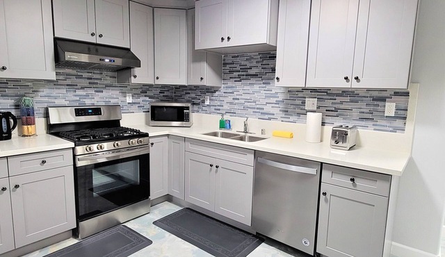 Warm & Comfy home near beach and Disney