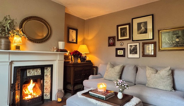 Warm Country Retreat on the Edge of the Cotswolds