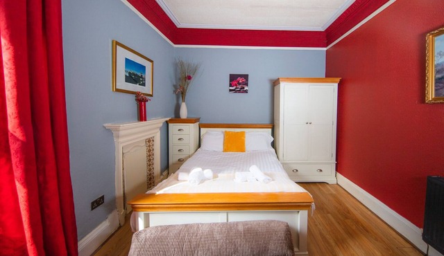 Warm, cozy & relaxed apartment by Holyrood Palace