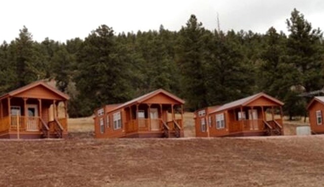 Warm Family Cabin for an Exciting Vacation in Northeastern Wyoming