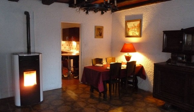 Warm holiday home for 3 to 5 people in a quiet location.