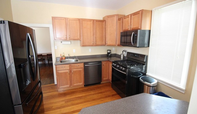 Warm home in historic western Urbana