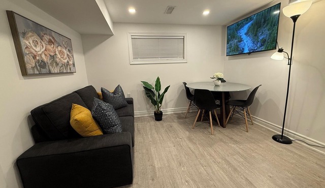 Warm & Welcoming 2BR Little Italy