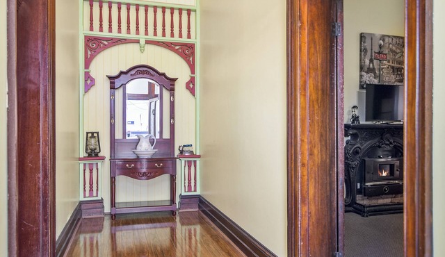 Warwick Settlers Inn