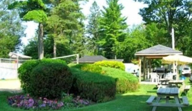 Wasaga Beach Inn And Cottages