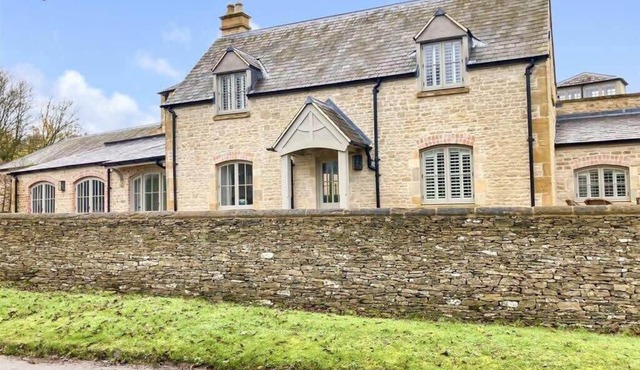 Washbrook Cottage Sum