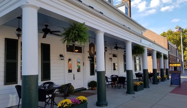 Washington Inn & Tavern