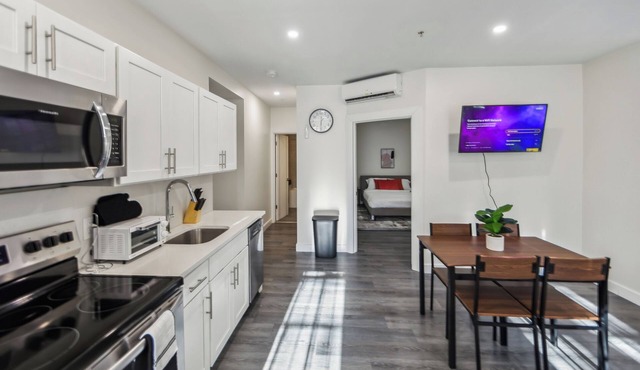 Washington Lofts 109 Spacious 1 Bedroom 1 Bath