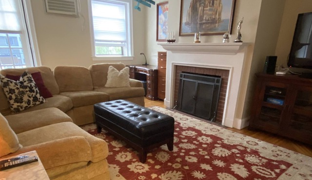 Washington Square condo near trains, Boston College