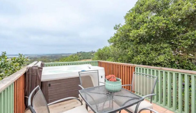 Watch Sunsets of the Monterey Bay From a Hilltop Villa