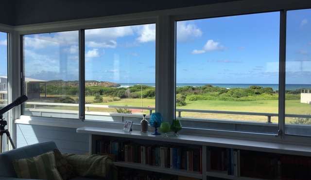 Watch the Rolling Swells @ Peterborough