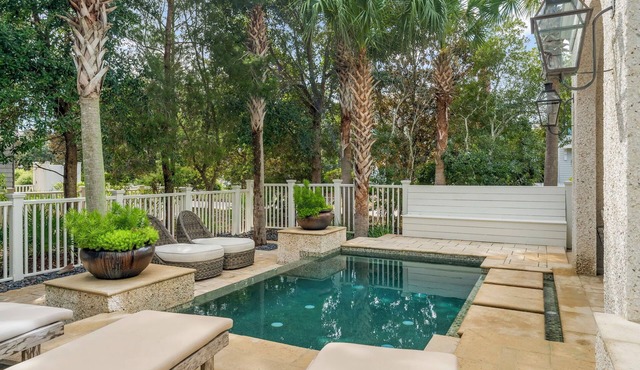 Water and Wine by Stay on 30a: Gulf Views ~ Private Heated Pool ~ Bikes